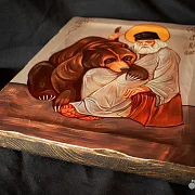 Подарочная икона "Св. Прп. Серафим Саровский с медведем" — фотография 4