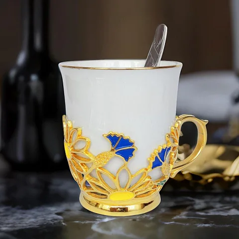 Кофейная чашка "Васильки" — оригинальный подарок
