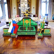 Письменный набор из малахита "Орел". Златоуст — оригинальный подарок — фотография 1