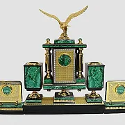 На память: Настольный набор из малахита "Орел" . Златоуст — фотография 4
